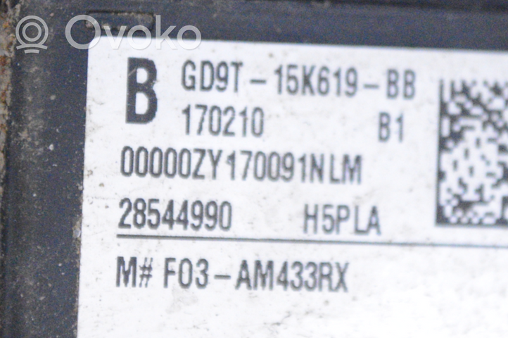 Ford Mustang VI Radion pystyantenni GD9T15K619BB