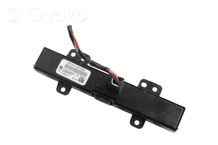 Jeep Cherokee Przycisk świateł awaryjnych P04602994AA