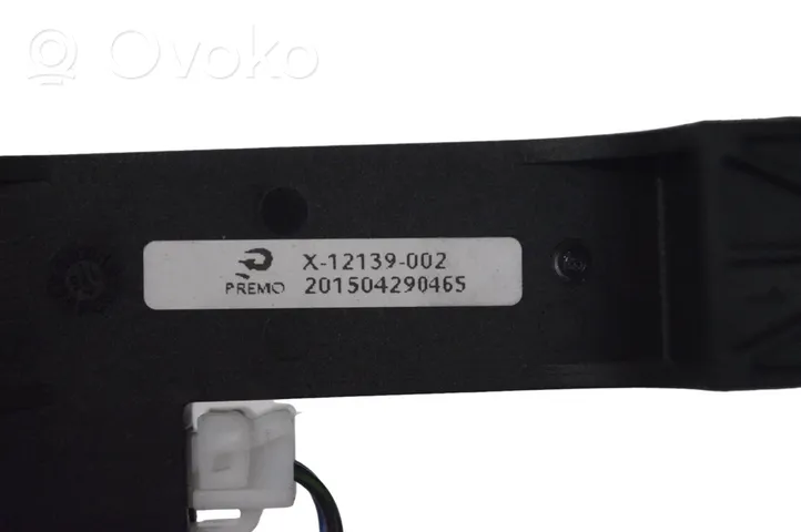 SsangYong Tivoli Interjera komforta antena X12139002