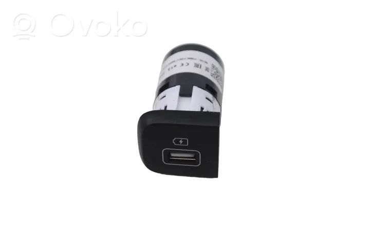KIA Sorento IV Connettore plug in USB 96125P2000