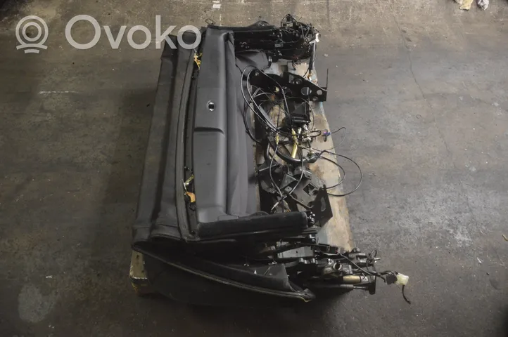 BMW 3 E46 Set tetto cabrio 8243267