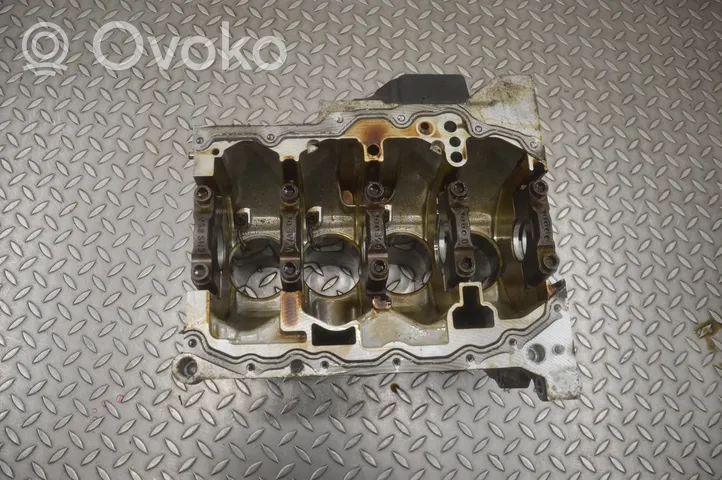 Volkswagen Polo V 6R Bloc moteur 04E117021C