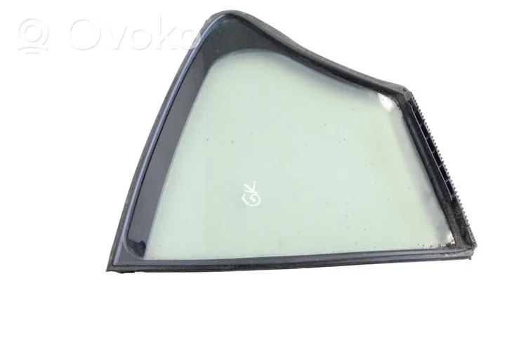 Infiniti Q50 Fenêtre latérale avant / vitre triangulaire 43R00033