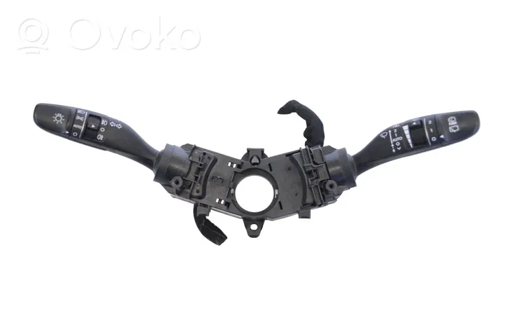 Hyundai Santa Fe Leva/interruttore dell’indicatore di direzione e tergicristallo 934102W630