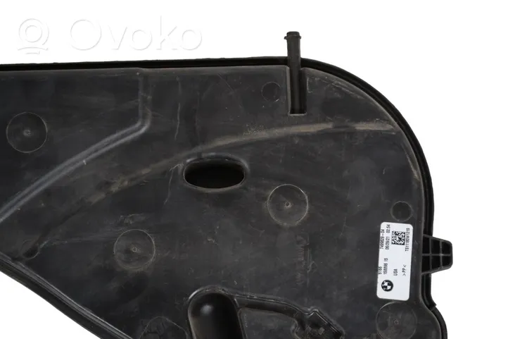 BMW X6M G06 F96 Lamp washer fluid tank 7499829