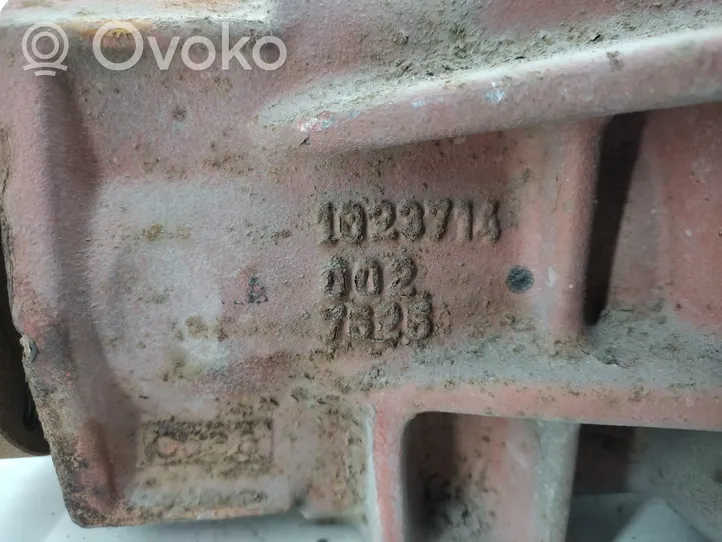 Volvo 960 Takatasauspyörästö P1216474