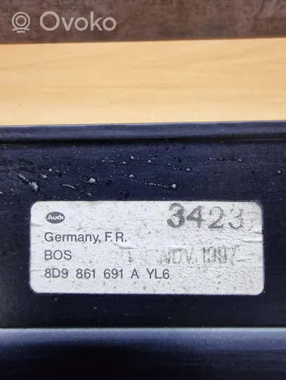 Audi A4 S4 B5 8D Laderaumabdeckung Gepäckraumabdeckung 8D9861691A