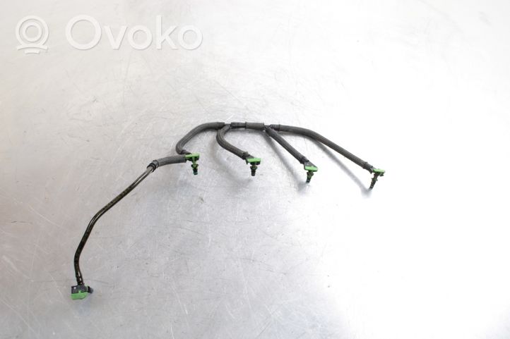 Ford Mondeo MK V Fuel injector supply line/pipe 