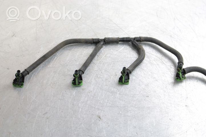Ford Mondeo MK V Fuel injector supply line/pipe 