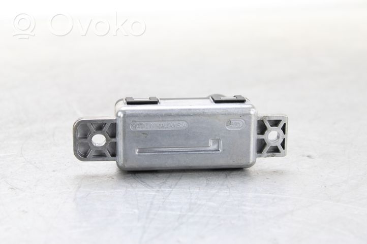 Volvo XC40 Glow plug pre-heat relay 31459300