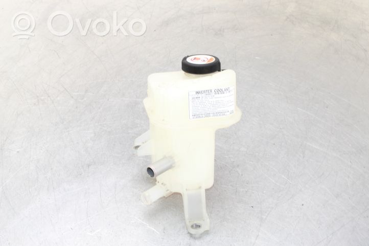 Toyota Auris E180 Vase d'expansion / réservoir de liquide de refroidissement 