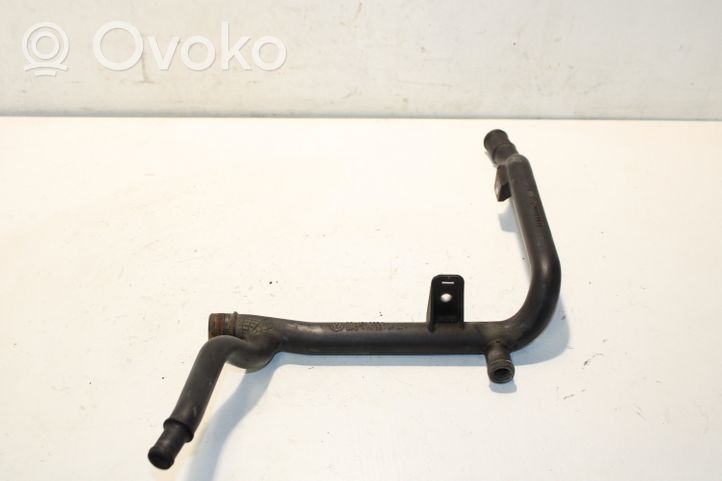 Volkswagen PASSAT B6 Tubo flessibile del liquido di raffreddamento del motore 03L121065A