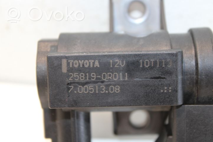 Toyota Auris 150 Zawór podciśnienia / Elektrozawór turbiny 258190R011