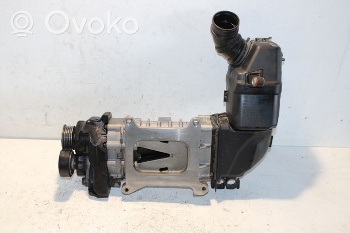 Volkswagen Golf V Turbocompresseur 03C145601C