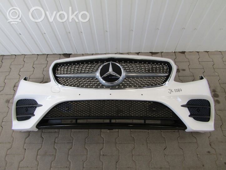 Mercedes-Benz E W238 Priekinis bamperis A2388856800