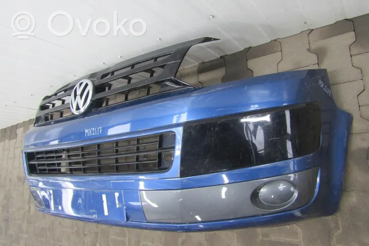 Volkswagen Multivan T4 Priekšējais bamperis 7E0807221