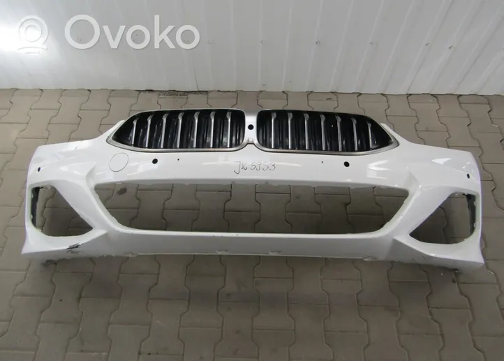 BMW 8 G15 Zderzak przedni 51118070558