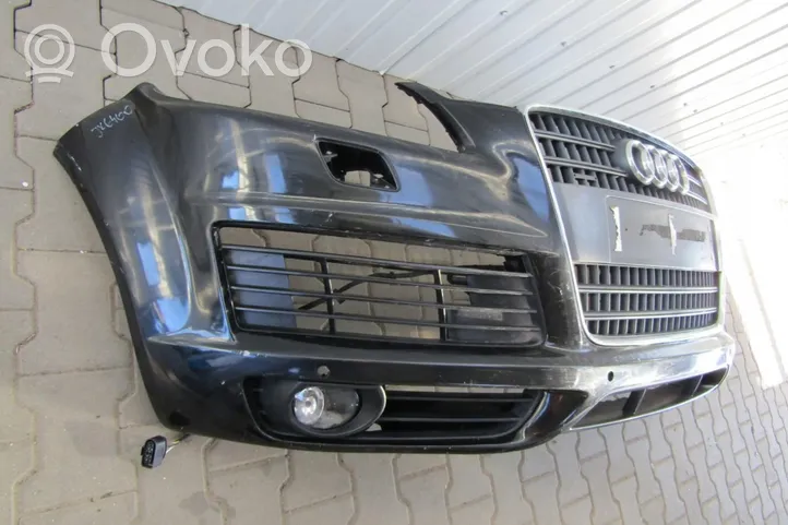 Audi Q7 4L Etupuskuri Zderzak