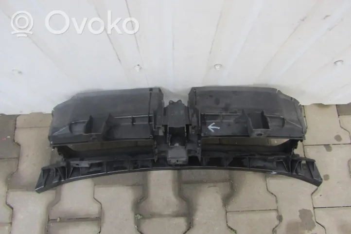 BMW X1 E84 Cabin air duct channel 51642990178