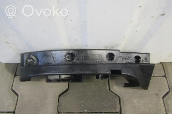 Audi Q8 Soporte de montaje del parachoques trasero 4M8807347