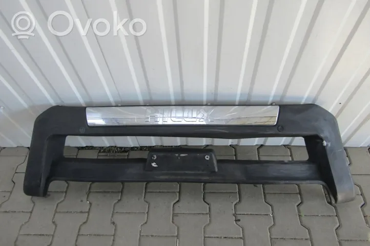 Toyota Hilux (N50, N60, N70) Apdailinė priekinio bamperio juosta PZ415-N0953-00