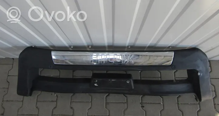 Toyota Hilux (N50, N60, N70) Apdailinė priekinio bamperio juosta PZ415-N0953-00