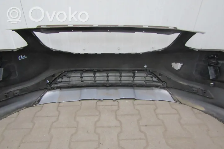 Volvo XC60 Priekinis bamperis Zderzak