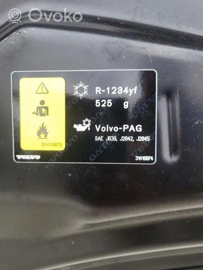 Volvo XC40 Pokrywa przednia / Maska silnika VOLVO