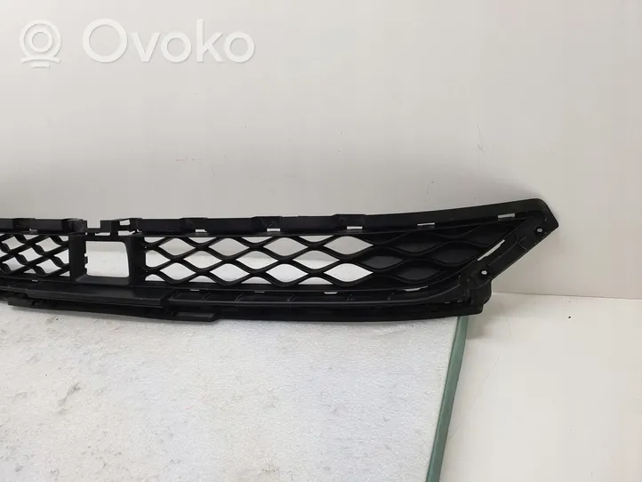 MG ZS Grille inférieure de pare-chocs avant 10582258