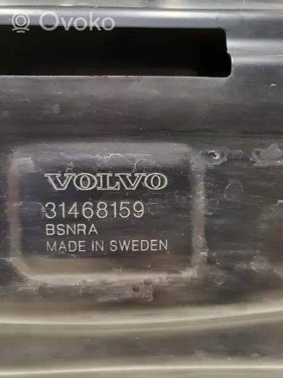 Volvo V60 Pokrywa przednia / Maska silnika VOLVO