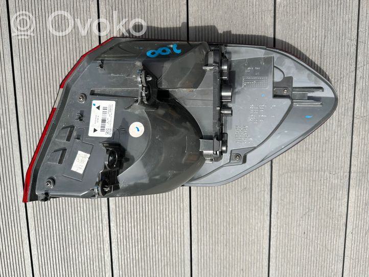 BMW 2 F45 Galinių žibintų komplektas F03533000G