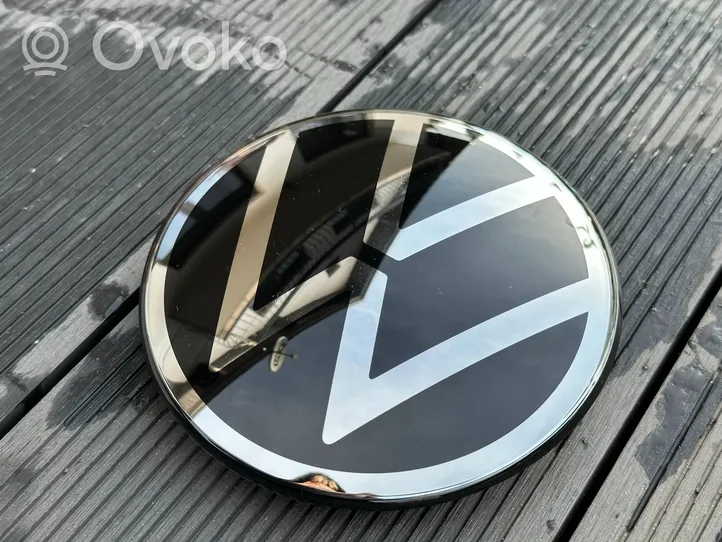 Volkswagen Golf VIII Mostrina con logo/emblema della casa automobilistica 5H0853601N