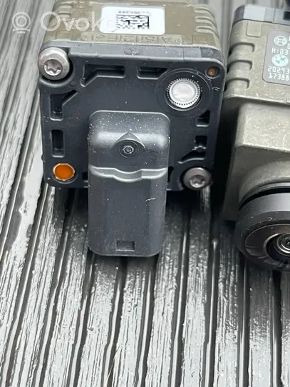 BMW 8 G15 Kamera zderzaka przedniego 17388010