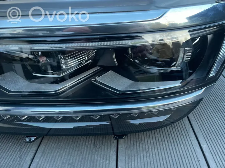 Volkswagen Tiguan Priekinis žibintas 5NB941081A