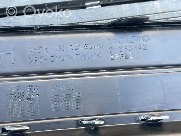 Volvo XC90 Etupuskurin alempi jäähdytinsäleikkö 31383442
