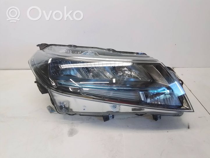 Suzuki Vitara (LY) Lampa przednia 