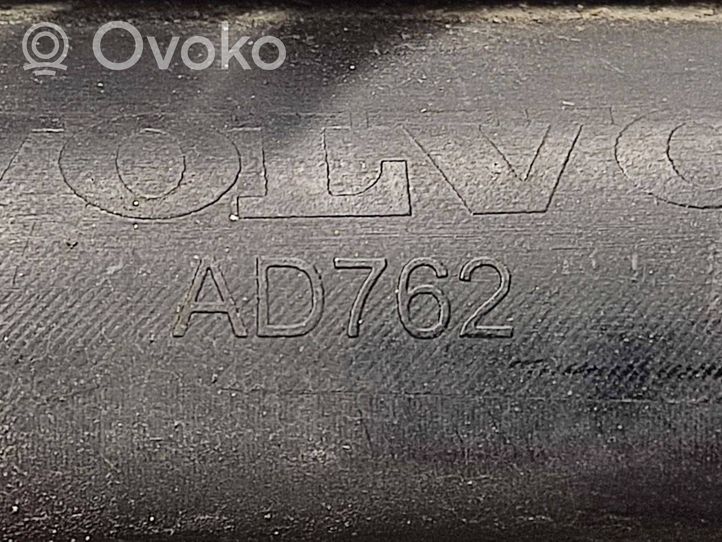 Volvo V70 Mascherina/griglia fendinebbia anteriore 31386628