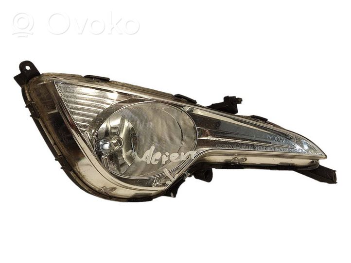 Hyundai i40 Front fog light 922023Z010