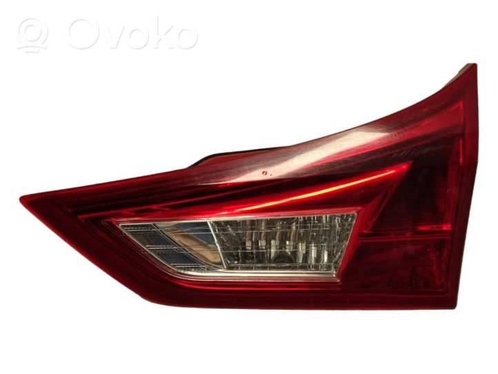 Toyota Auris E210 Luci posteriori del portellone del bagagliaio 8158102460