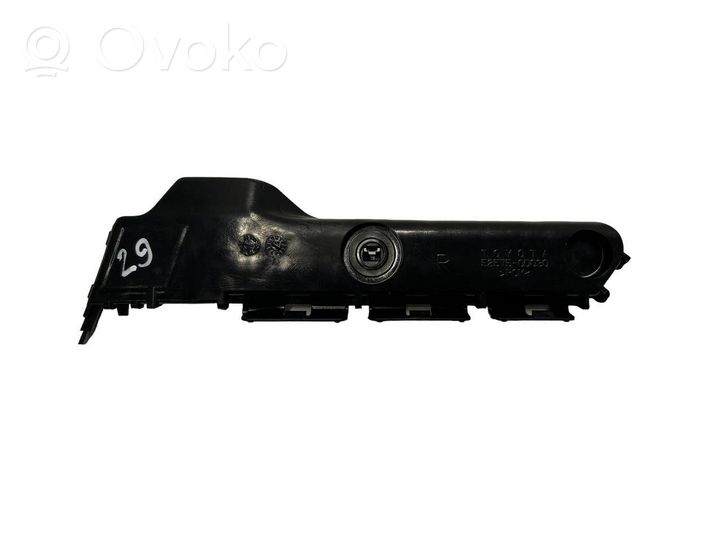 Toyota Yaris Support de pare-chocs arrière 525750D030