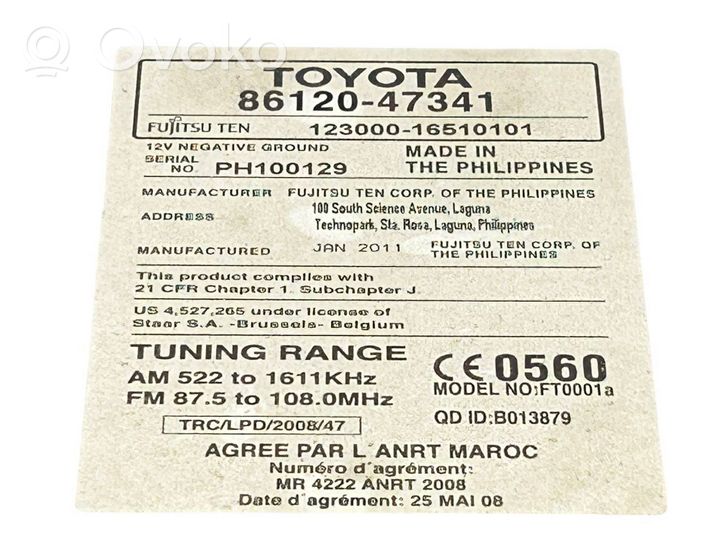 Toyota Prius (XW30) Panel / Radioodtwarzacz CD/DVD/GPS 8612047341