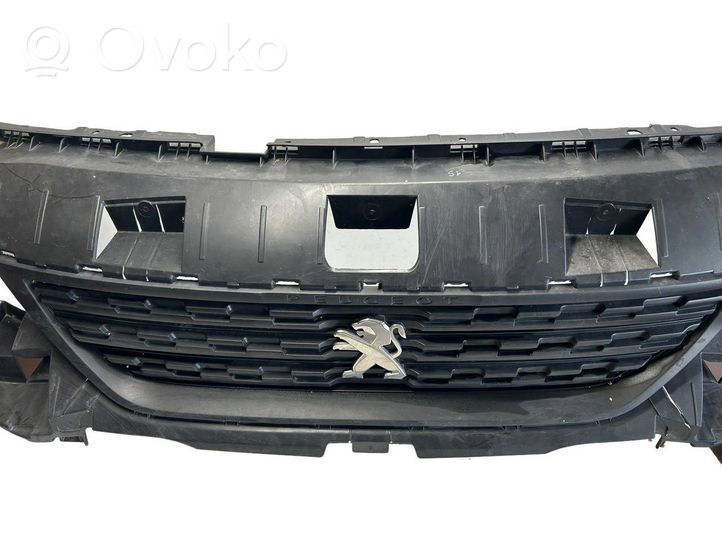 Peugeot Partner Grille calandre supérieure de pare-chocs avant 9818281980