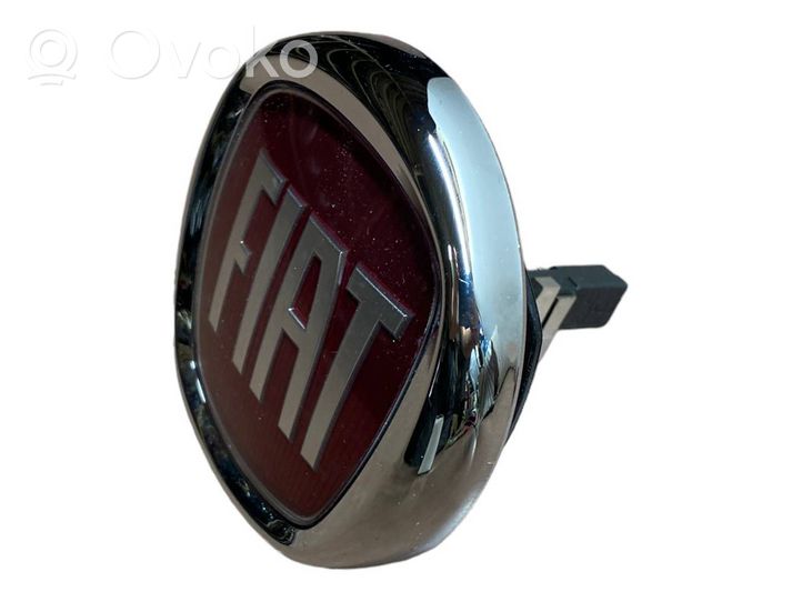 Fiat Punto (188) Mostrina con logo/emblema della casa automobilistica 735450639