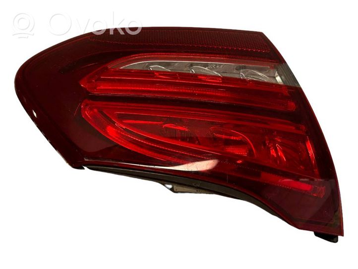 Mercedes-Benz C W205 Lampy tylnej klapy bagażnika A2059065900