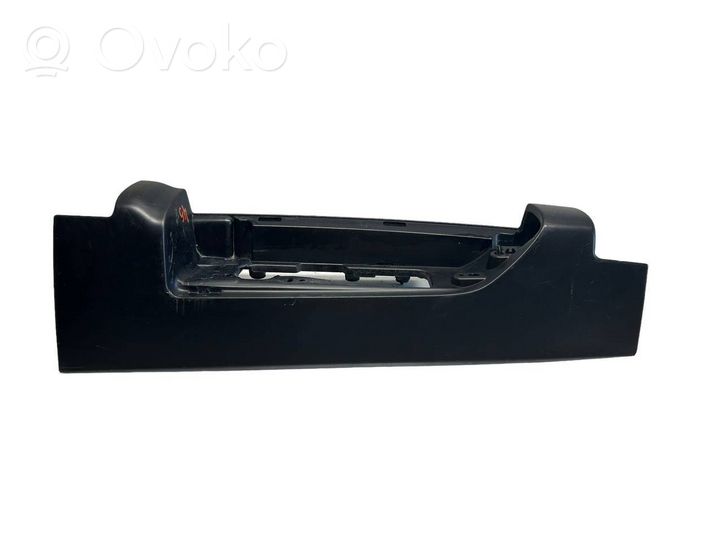 Opel Vivaro Tail light bulb cover holder 93450968