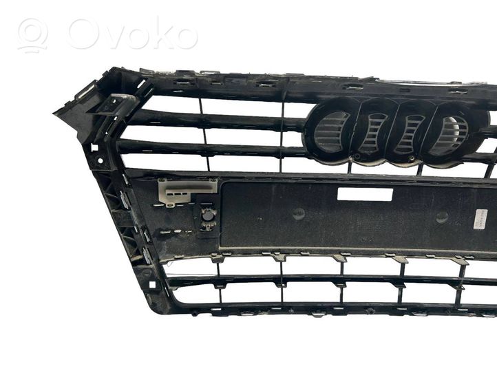 Audi A4 S4 B9 Atrapa chłodnicy / Grill 8W853651AB