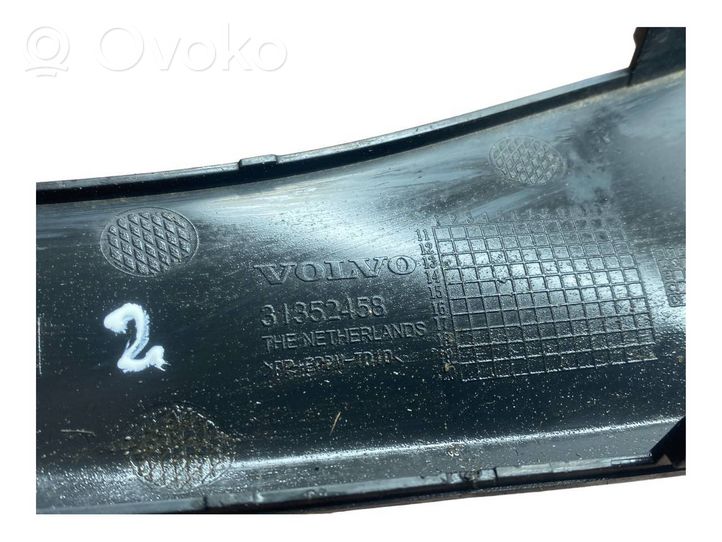 Volvo XC60 Listwa zderzaka przedniego 31352458