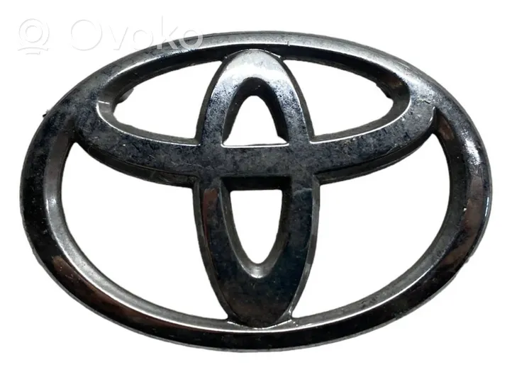 Toyota Yaris Gamintojo ženkliukas 42624130WL