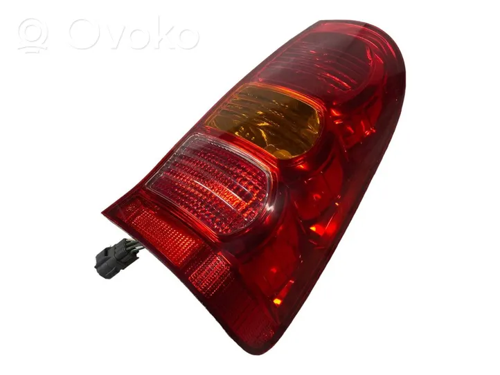 Toyota Hilux (AN10, AN20, AN30) Lampa tylna 815500R010