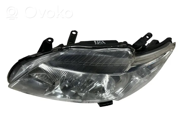 Toyota Corolla Verso E121 Headlight/headlamp 
